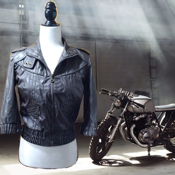 Vintage Paris Blues, Dark Brown Faux Leather Body Hugger Jacket, Like New! - Picture 2 of 3